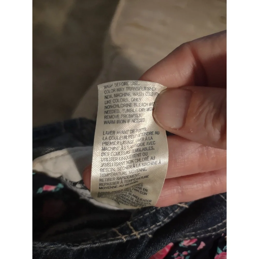OshKosh Bgosh perfect feminine skirt